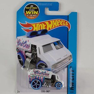 2004 Hot Wheels 13 Mattel Cool One